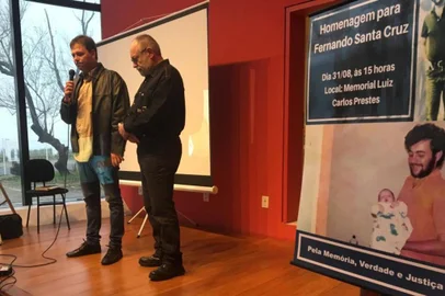 Militante desaparecido na ditadura e alvo de declarações de Bolsonaro, Fernando Santa Cruz é homenageado em Porto Alegre