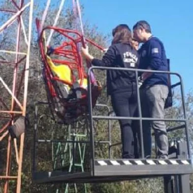 IGP faz perícia no brinquedo do Eco Parque que feriu duas jovens no dia 24 de agosto em Nova Roma do Sul
