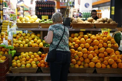  PORTO ALEGRE, RS, BRASIL, 30-10-2018: Crescimento do setor hortifrutti no varejo e mercados da capital, composto por verduras, frutas e legumes (FOTO FÉLIX ZUCCO/AGÊNCIA RBS, Caderno Campo e Lavoura).