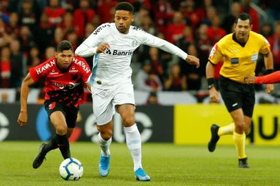 Grêmio enfrenta o Athletico-PR na Arena da Baixada, em Curitiba, pelo jogo de volta da semifinal da Copa do Brasil.André
