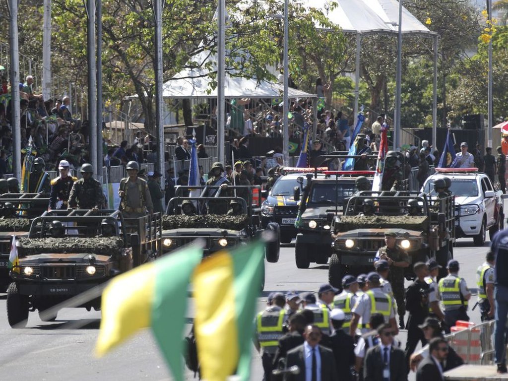 Ao custo de R$ 971 mil, desfile da Independ&ecirc;ncia em Bras&iacute;lia ser&aacute; um dos  maiores dos &uacute;ltimos anos | GZH