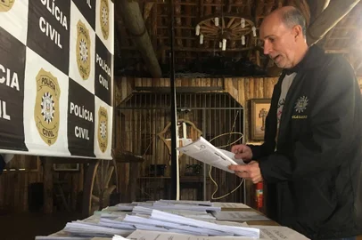 Delegado Clóvis Rodrigues de Souza apresenta balanço de 18 investigações contra o tráfico em Garibaldi em 2018, que já resultaram em 112 anos de condenação.