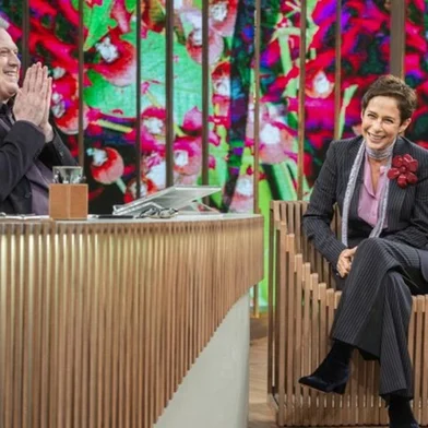 Andréa Beltrão fala sobre o filme de Hebe no Conversa com Bial