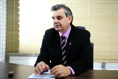  CAXIAS DO SUL, RS, BRASIL, 18/12/2017. Novo presidente da Câmara de Indústria, Comércio e Serviços de Caxias do Sul, a CIC, Ivanir Gasparin, em perfil para o caderno +Serra. (Diogo Sallaberry/Agência RBS)
