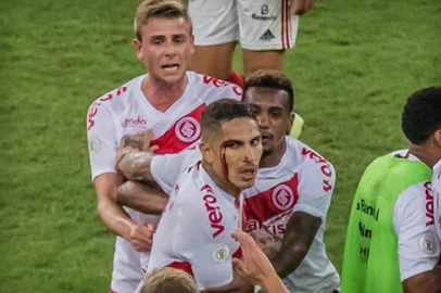 RIO DE JANEIRO (RJ), 25.09.2019 - Futebol / Flamengo x Inter -                Guerrero expulso na       partida entre Flamengo e Internacional , valida pela 21a rodada do campeonato brasileiro 2019, realizada no estadio Jornalista Mario Filho,Maracana, nesta quarta feira(25) (Foto: Maga Jr/Ofotografico/Lancepress!) 