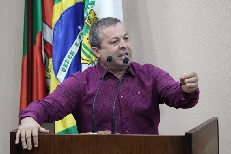 Vereador Velocino Uez (PDT)