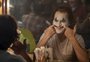 "A violência que acontece é para o espectador sentir", diz diretor de "Coringa" após críticas