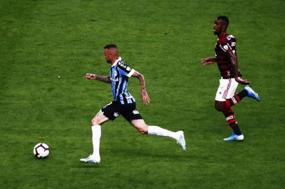  PORTO ALEGRE, RS, BRASIL - 02.10.2019 - Grêmio recebe o Flamengo pelo primeiro jogo da semifinal da Libertadores da América. (Foto: Félix Zucco/Agencia RBS)