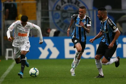Grêmio recebe o Corinthians, na Arena, em Porto Alegre, pela 23ª rodada do Brasileirão. Luan