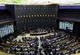 Relatório do orçamento prevê R$ 89,9 bilhões para Auxílio Brasil em 2022