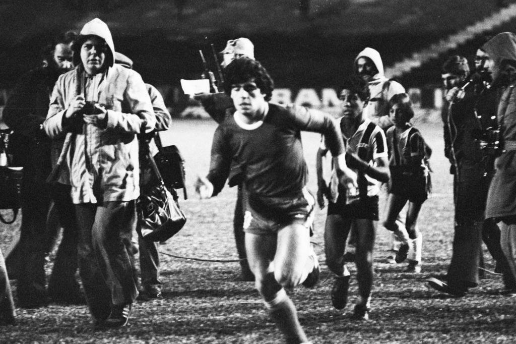 Renato portaluppi maradona best sale