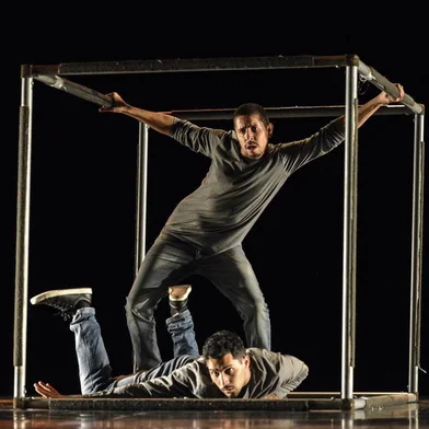 Bento em Dança - Wellington Souza é coreógrafo da J.Dance, escola que foi premiada por Hexágono