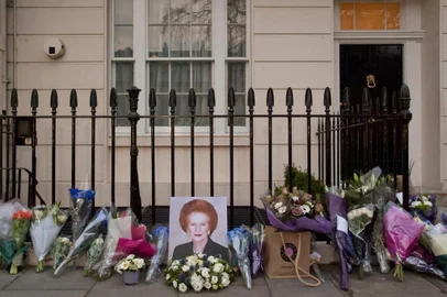 O funeral da ex-primeira-ministra britânica Margaret Thatcher, que faleceu na segunda-feira aos 87 anos, acontecerá na quarta-feira 17 de abril e terá a presença da rainha Elizabeth II. 