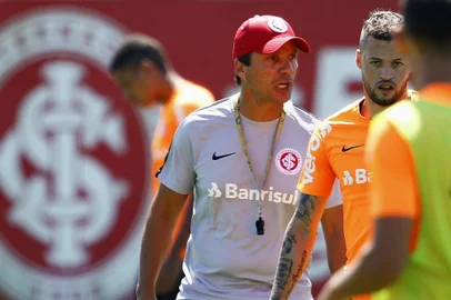 PORTO ALEGRE, RS, BRASIL, 23/10/2019- Primeiro treino do técnico Zé Ricardo no Internacional no CT Parque Gigante. (FOTOGRAFO: MATEUS BRUXEL / AGENCIA RBS)