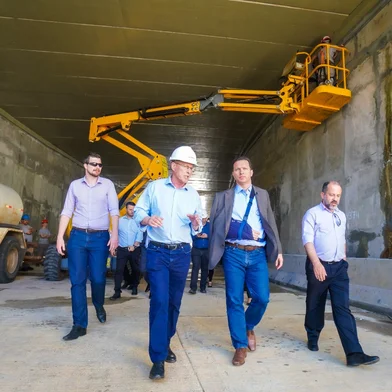 Nelson Marchezan vistoria trincheira da Ceará