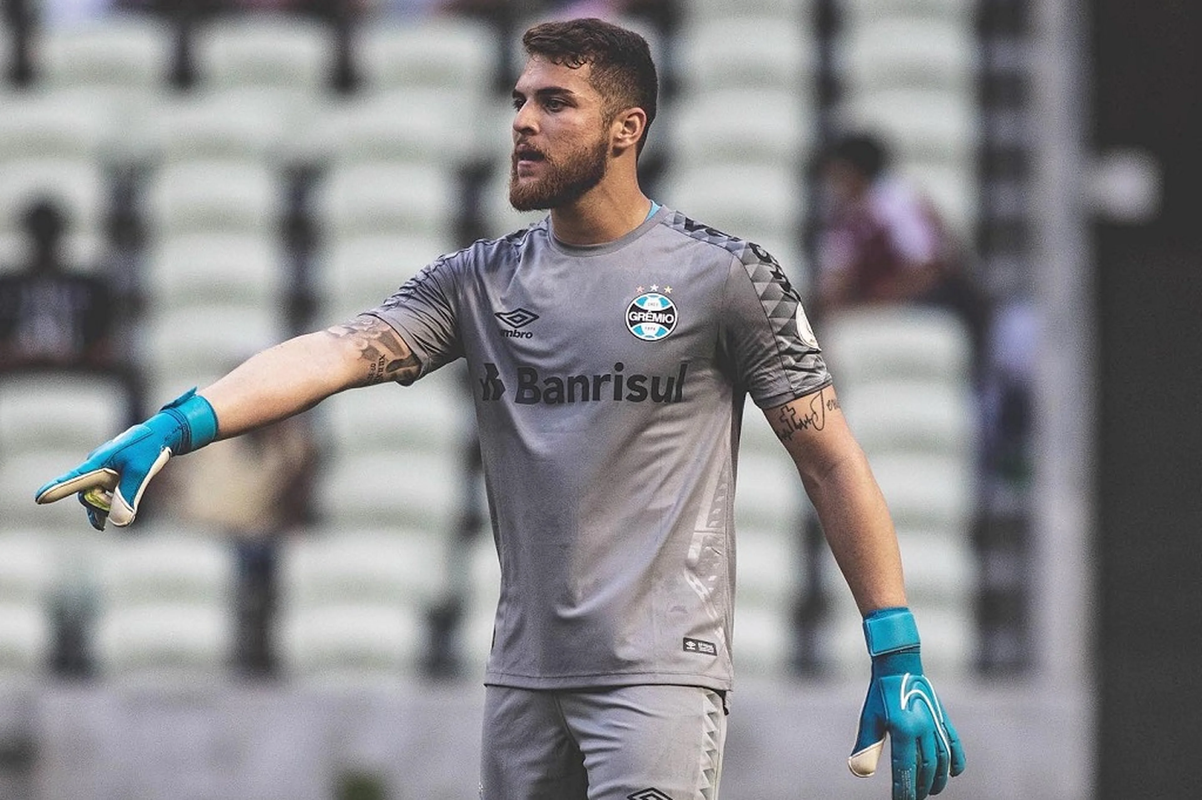 Reprodução/Twitter @megiolaro01