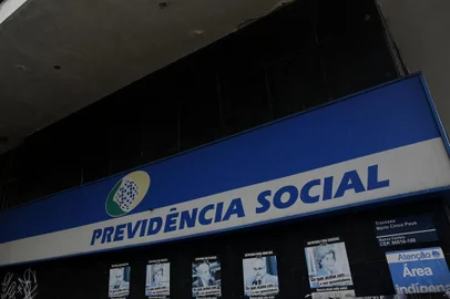  PORTO ALEGRE, RS, BRASIL, 03-10-2019: Agência do INSS na Travessa Mario Cinco Paus, na região central. (Foto: Mateus Bruxel / Agência RBS)