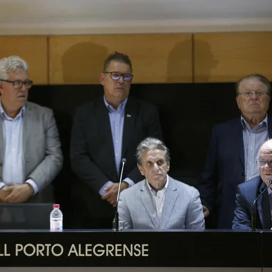  PORTO ALEGRE, RS, BRASIL - 29.10.2019 - Sessão do Conselho Deliberativo do Grêmio aclama Romildo Bolzan Jr. para um novo mandato de três anos. (Foto: Marco Favero/Agencia RBS)