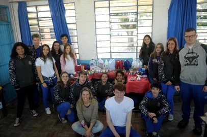  CAXIAS DO SUL, RS, BRASIL, 25/10/2019Alunos desenvolveram materiais com materiais recicláveis.(Lucas Amorelli/Agência RBS)