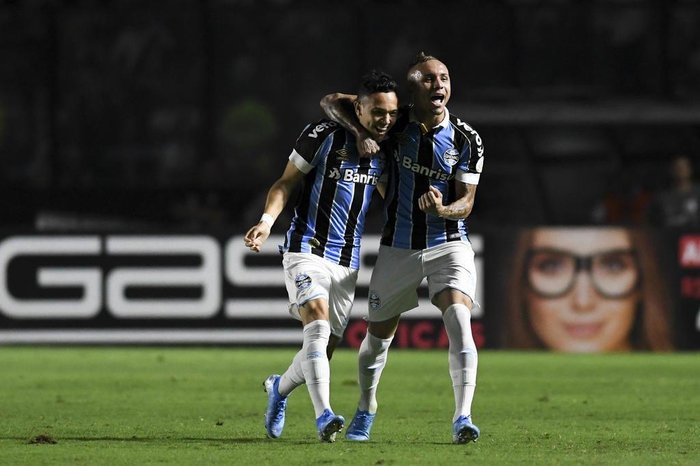 Pepê pode se tornar a terceira maior venda da história do Grêmio