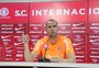 Lomba pede desculpas a Luciano por voadora no Gre-Nal: "Saiu do meu controle"