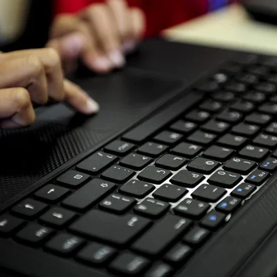  PORTO ALEGRE, RS, BRASIL, 06-03-2015: Turma do 4º ano do ensino fundamental do Colégio Farroupilha utiliza o Mangahigh, um jogo de computador baseado nos mangás japoneses para ensinar matemática (FOTO FÉLIX ZUCCO/AGÊNCIA RBS, Editoria Sua Vida).Indexador: FELIX ZUCCO