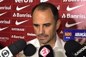 Diretor Rodrigo Caetano concede entrevista coletiva após derrota por 2 a 0 para o Ceará