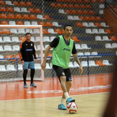 CAXIAS DO SUL, RS, BRASIL, 07/11/2019Treinamento da ACBF. A equipe de Carlos Barbosa enfrenta o Pato Futsal pelas quartas de final da Liga Nacional de Futsal.Valdin - veterano(Lucas Amorelli/Agência RBS)