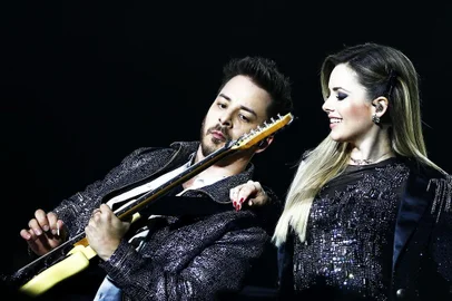  PORTO ALEGRE, RS, BRASIL, 21-09-2019: Dupla Sandy e Júnior fazem show da turnê Nossa História, na Arena do Grêmio em Porto Alegre (FOTO FÉLIX ZUCCO/AGÊNCIA RBS, Editoria Segundo Caderno).