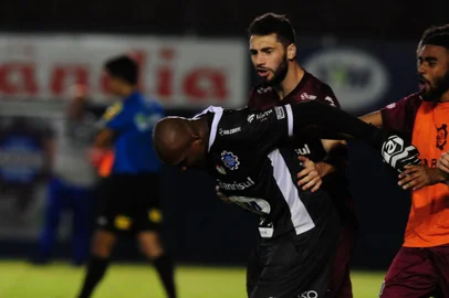  CAXIAS DO SUL, RS, BRASIL, 23/10/2019. SER Caxias x Santo Ângelo, jogo da volta das oitavas de final da Copa Seu Verardi, realizado no estádio Centenário, em Caxias do Sul.(Porthus Junior/Agência RBS)