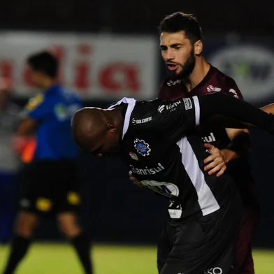  CAXIAS DO SUL, RS, BRASIL, 23/10/2019. SER Caxias x Santo Ângelo, jogo da volta das oitavas de final da Copa Seu Verardi, realizado no estádio Centenário, em Caxias do Sul.(Porthus Junior/Agência RBS)
