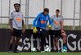 Cássio e Fagner voltam a treinar e devem reforçar o Corinthians contra o Inter