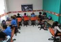 Porto Alegre tem escola para alunos de sete a 17 anos focada em criar apps e robôs