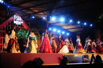  CAXIAS DO SUL, RS, BRASIL, 19/05/2018. Escolha da Rainha e princesas da 32ª Festa da Uva, a Festa da Uva de 2019. (Diogo Sallaberry/Agência RBS)