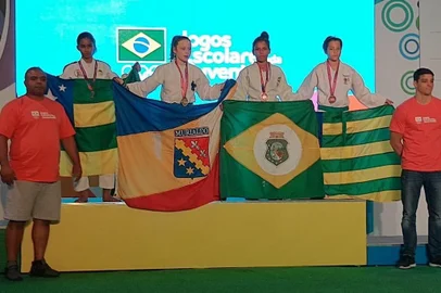  Caxiense Carolina Cruz Marcon conquistou a medalha de ouro na disputa até 36kg no sub-12 do judô feminino, na etapa nacional dos Jogos Escolares da Juventude.