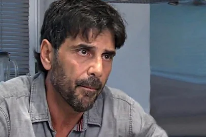  Entrevista de ator argentino Juan Darthés, acusado de estupro, ao canal A24