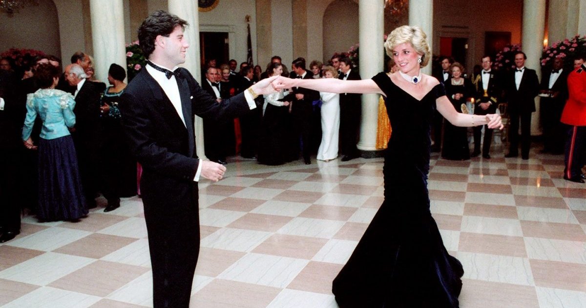 Vestido Que Princesa Diana Usou Ao Dancar Com John Travolta Sera Leiloado Donna