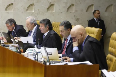  Plenário do STF retoma o julgamento de ações sobre prisão em segunda instância.