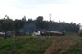 Incêndio consome parte de empresa e três caminhões em Caxias 