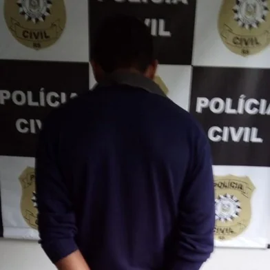 CACEQUI, RS, BRASIL - 23/11/2019 - Pai é preso por agredir a filha de três meses em Cacequi, na Região Central. Ele foi preso preventivamente por tentativa de feminicídio. 
