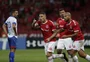 Guerrero está a quatro gols de superar melhor marca jogando no Brasil