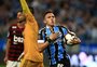Pepê, do Grêmio, entra na mira de dois grandes europeus, diz site