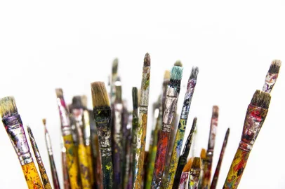  PORTO ALEGRE, RS, BRASIL, 27-06-2019: Oficina Aquarela Divertida para crianças, no Ateliê dos Arteiros, no bairro Rio Branco. Importância da arte no desenvolvimento dos pequenos. (Foto: Mateus Bruxel / Agência RBS)