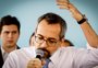 Deputado vai ao MPF para investigar saída de Weintraub do Brasil