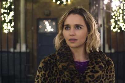 Uma Segunda Chance para Amar (2019), com Emilia Clarke e Emma Thompson