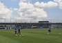 Perto de sair do Grêmio, Luan avança na recuperação e volta aos trabalhos físicos