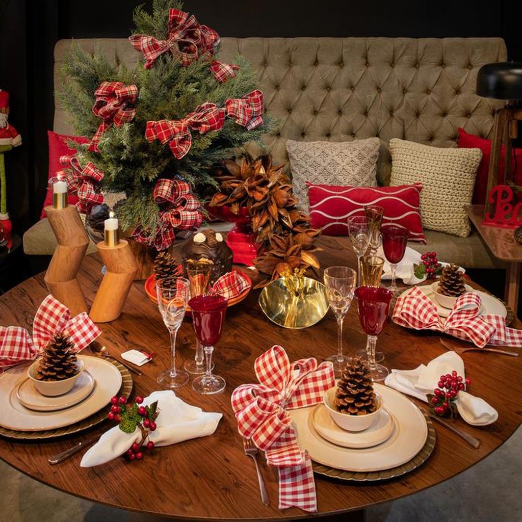 Decoração de Natal: ideias de cores e estampas para a mesa da ceia | Donna