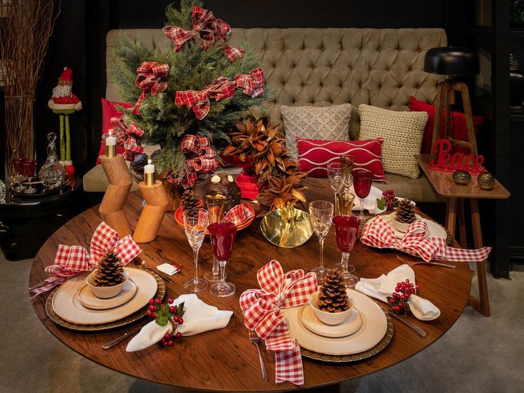 Decoração de Natal: ideias de cores e estampas para a mesa da ceia | Donna