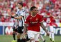 Em clima de despedidas, Inter vence de virada o Atlético-MG no Beira-Rio 