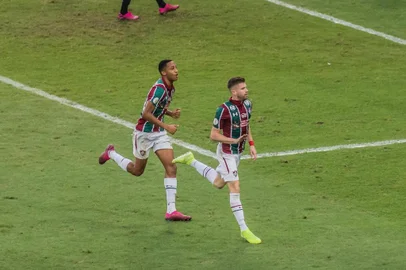 partida entre fluminense e gremioRIO DE JANEIRO (RJ), 28.09.2019 - Futebol / Fluminense x Gremio - caio henrique comemora na partida entre Fluminense e Gremio, valida pela 22a rodada do campeonato brasileiro 2019, realizada no estadio Jornalista Mario Filho,Maracana, neste domingo(29) (Foto: Magá Jr/Ofotográfico/Folhapress)Local: Rio de Janeiro ;Rio de Janeiro ;Brasil